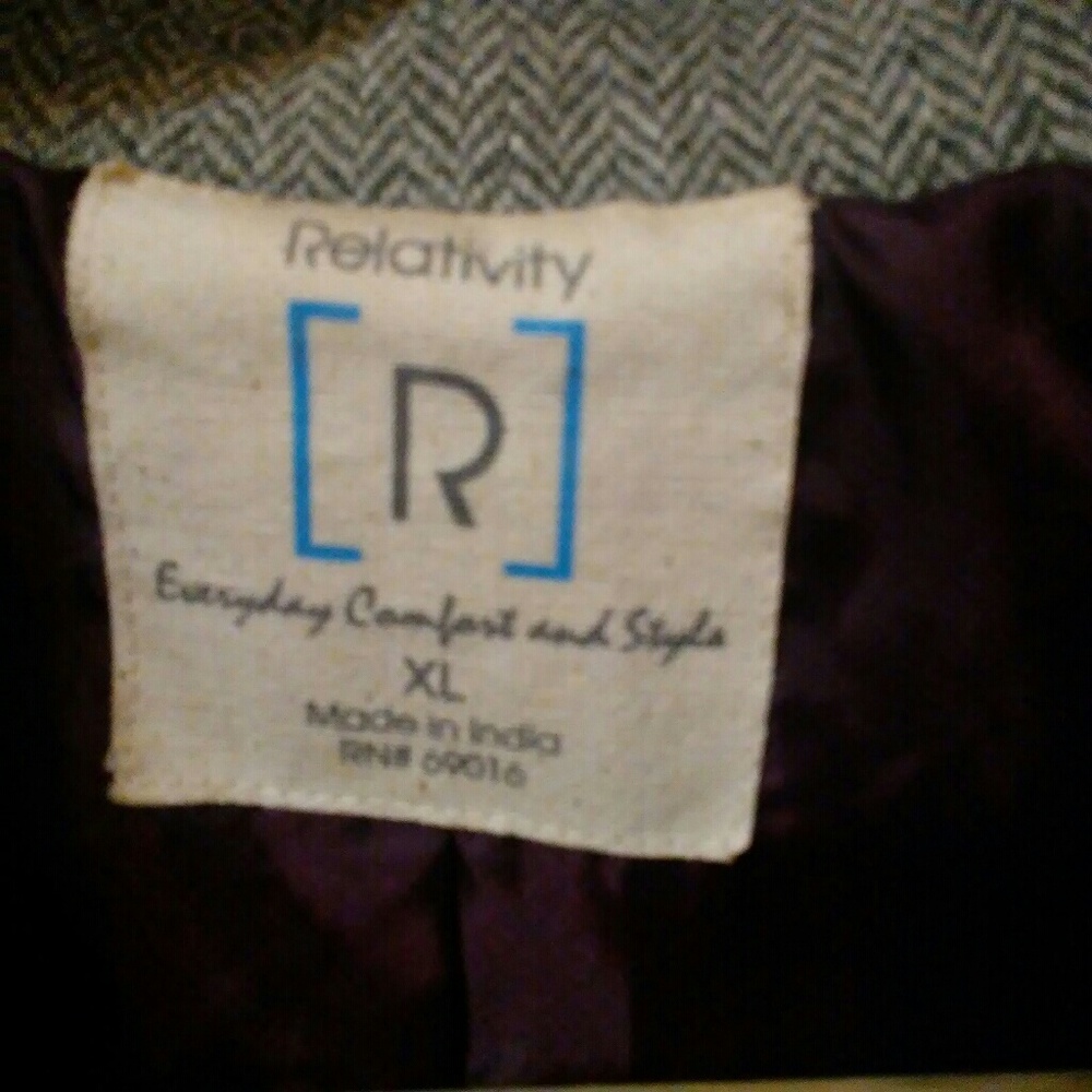 Wool And Polyester Blend Jacket - image 5